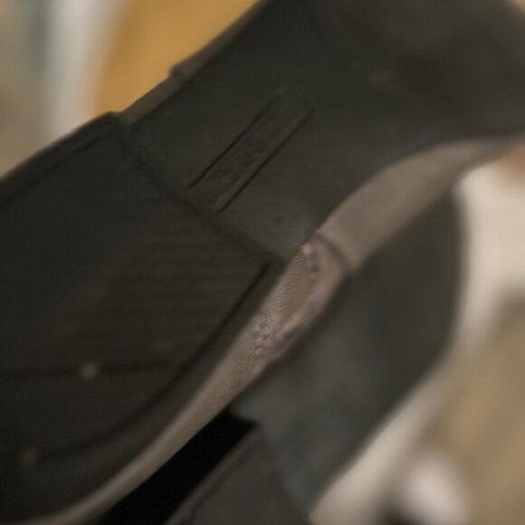 size 8 womens gray  faux leather boots winter fall eight - Picture 4 of 5